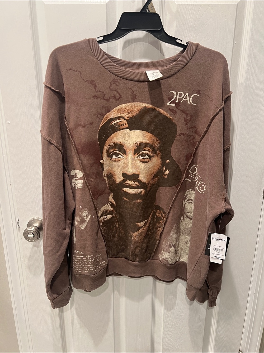 Men's Crewneck Graphic Sweatshirt in Brown – 2PAC Print